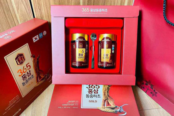 Cao hồng sâm đông trùng hạ thảo Hàn Quốc hộp 2 lọ x 240g